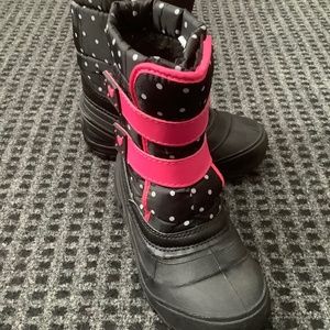 Wonder Nation girls black white pink polka dot snow boots 13